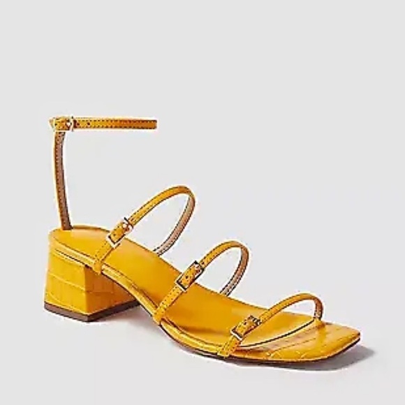 NWOT Ann Taylor Vintage Croc Embossed Golden Sunshine Yellow Strappy Sandal - Picture 1 of 10